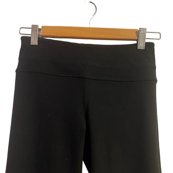 Lululemon Reversible Groove Pants black/black pink white  Mid Rise 4 Flare - Picture 9 of 10